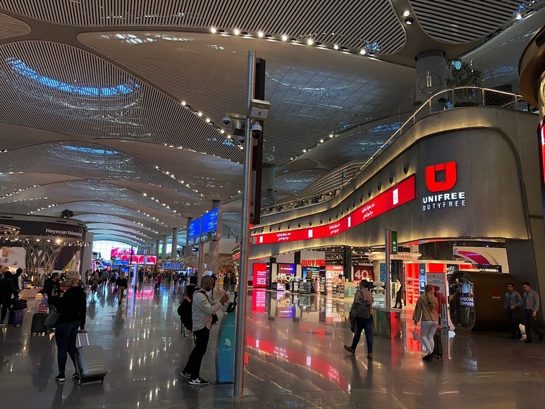  Khu miễn thuế với đặc sản Thổ Nhĩ Kỳ tại sân bay Istanbul